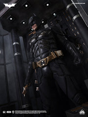 The Dark Knight Batman 1/1 Statue