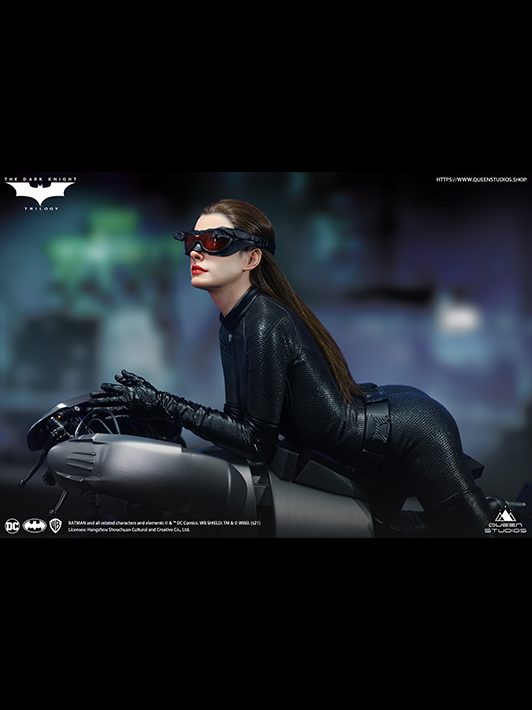 catwoman dark knight rises goggles TDKR Catwoman 1/3 Statue