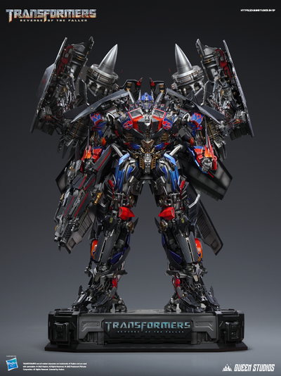 Meticulously crafted Jetpower Optimus Prime statue by Queen Studios