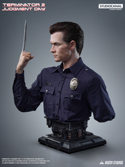 Queen Studios Terminator T-1000 1 1 Bust statue highlighting liquid metal finger extended as a piercing spike