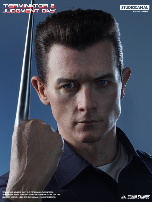 Queen Studios Terminator T-1000 1 1 Bust with extended finger weapon, iconic liquid metal effect