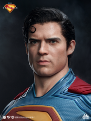 Superman 2025 1 1 Statue Officially Licensed by DC