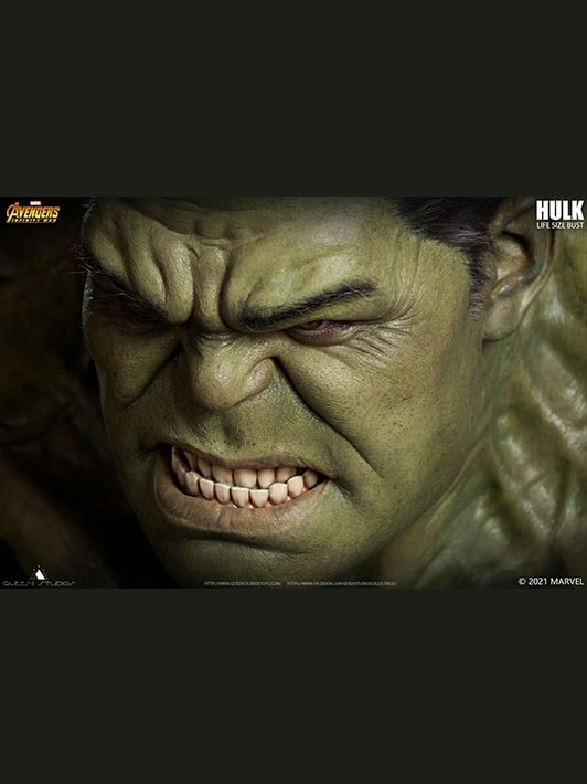 Collectible_Hulk_Bust_by_Queen_Studios