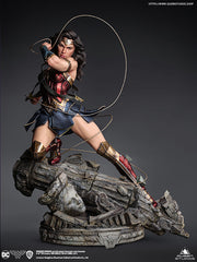 DC Licensed Wonder Woman Statue