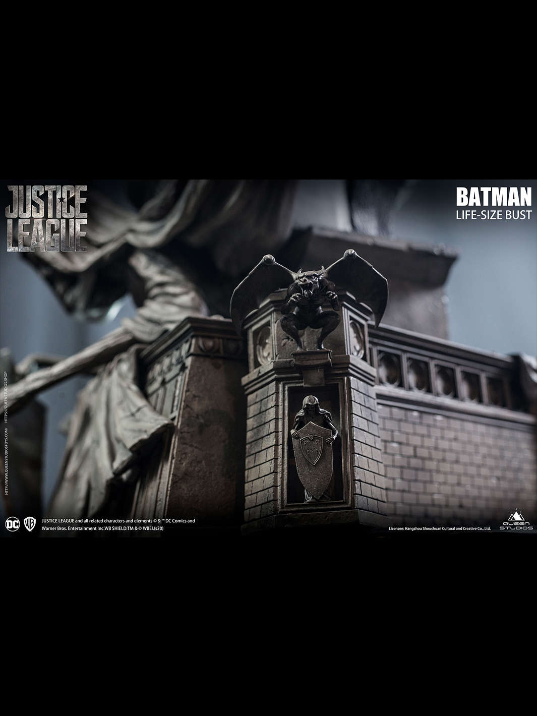 Batman Justice League 1:1 Bust - Queen Studios