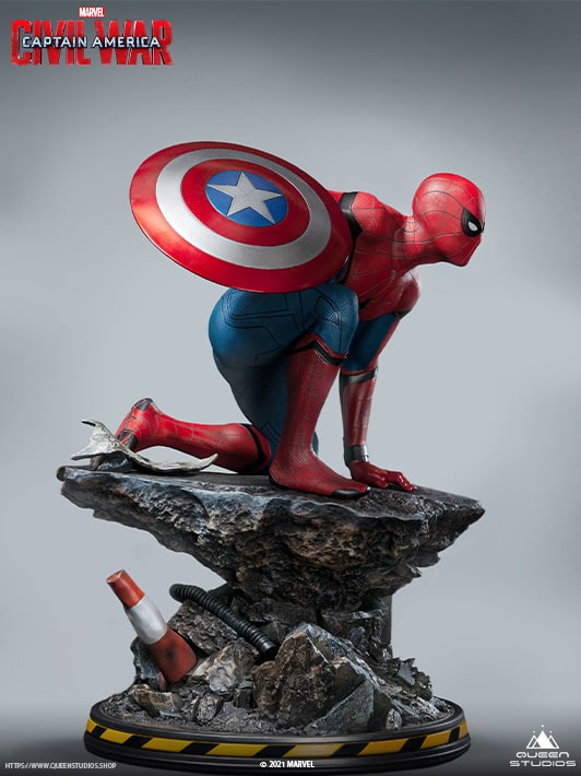 Statue résine Spiderman Marvel 30cm — nauticamilanonline