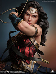 Limited Edition Wonder Woman Collectible Statue