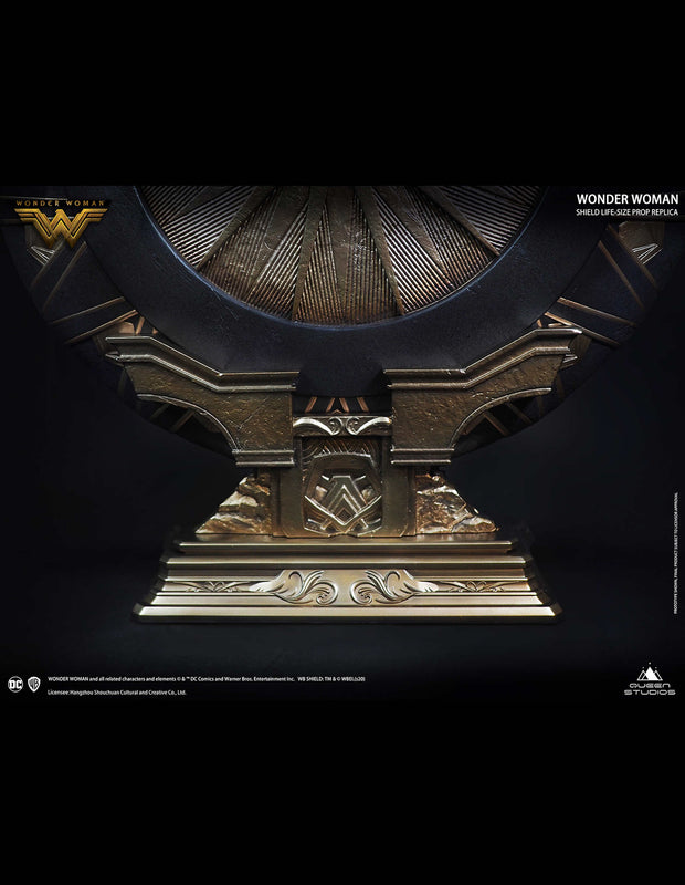 Special Edition Queen Studios Polystone Wonder Woman Shield