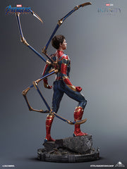 iron_spider_man_1_2_statue