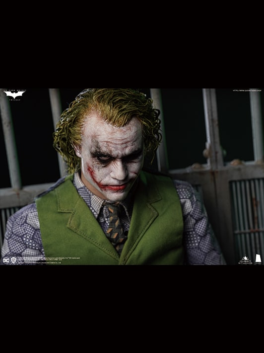 The Dark Knight Joker 1/6 Collectible Figure Queen Studios (Official)